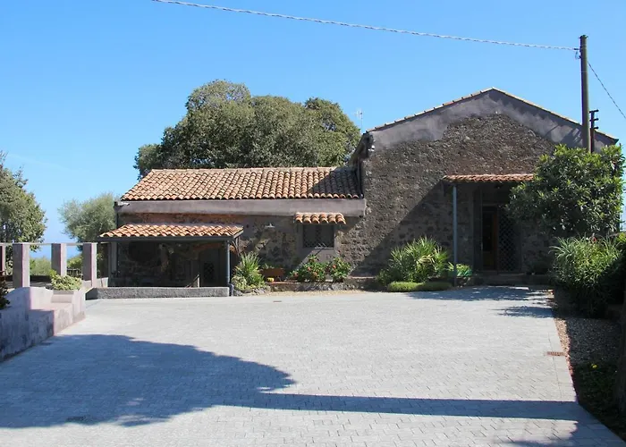 Agrirelais Eremo Sant'anna Alloggio per agriturismo Valverde (Sicily)